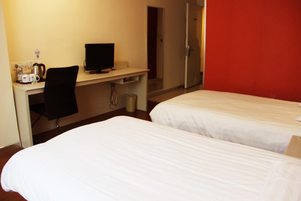 Hanting Hotel Shenyang Zhongshan Square Экстерьер фото